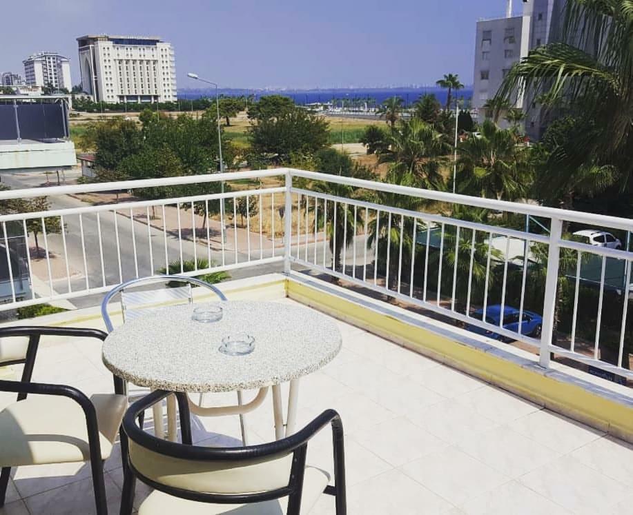 Hotel Villa Granada Анталья Экстерьер фото